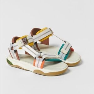 Kids Zara NMT Velcro sandals rubber sole
